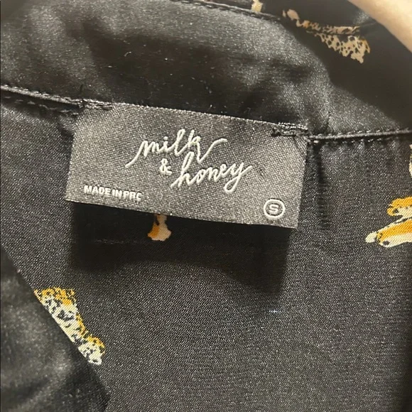 Milk & Honey s Black Tiger Print Button-Up Shirt - Picture 2 of 6